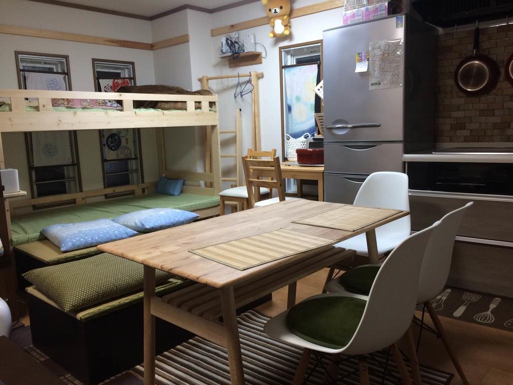 Ryokoheya Hankyukan Osaka Buitenkant foto